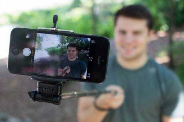 قريباً .. كاميرا طائرة بدل عصا السيلفي من سناب شات