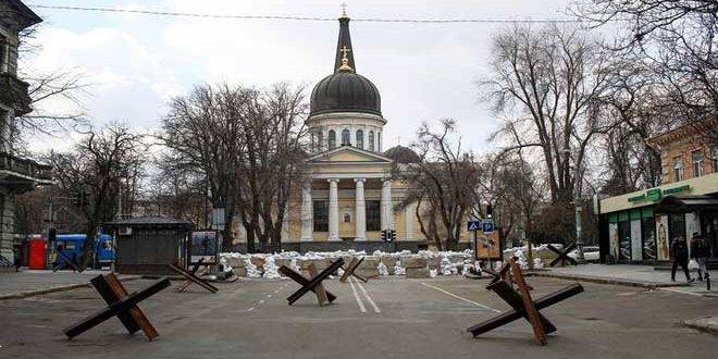 الدفاع الروسية: سلطات كييف حظرت بث القنوات الروسية والمولدوفية في أوديسا