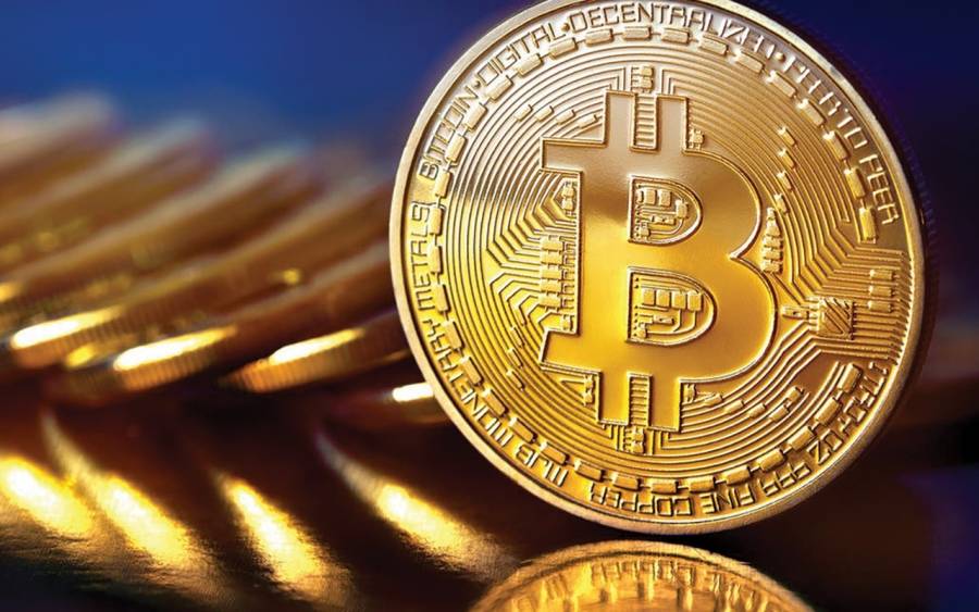 3.9  انخفاضاً في سعر «بيتكوين»