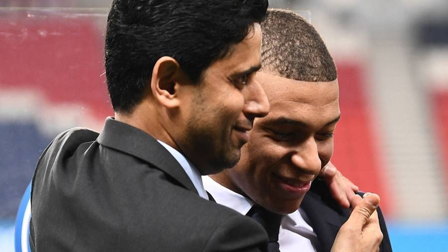 الخليفي يلحق بمبابي في مدريد
