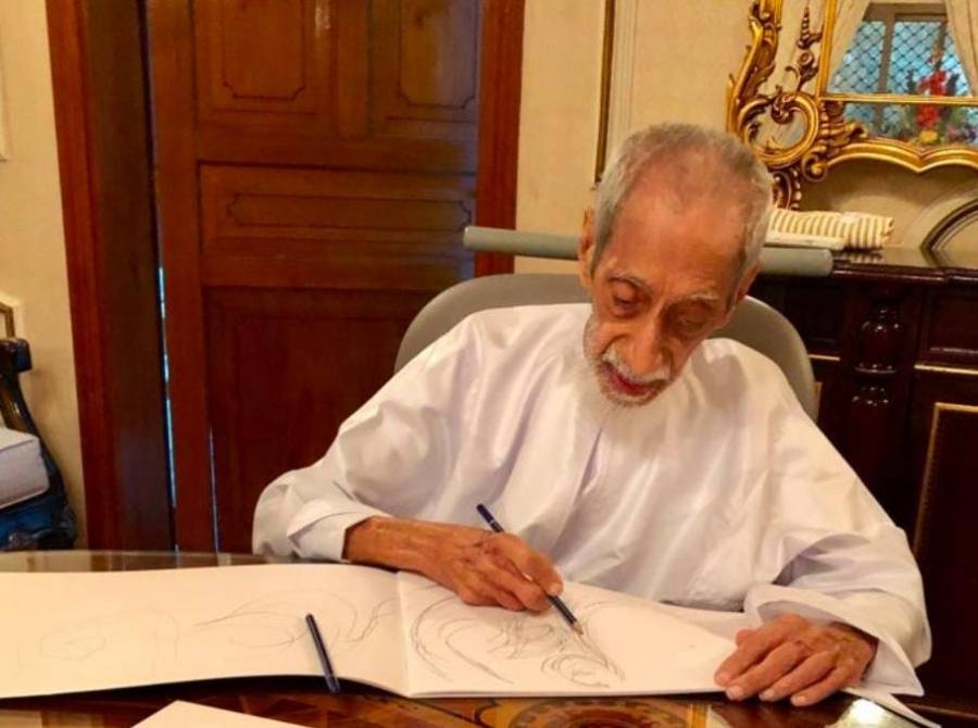 وفاة الخطاط الخاص للسلطان الراحل قابوس بن سعيد