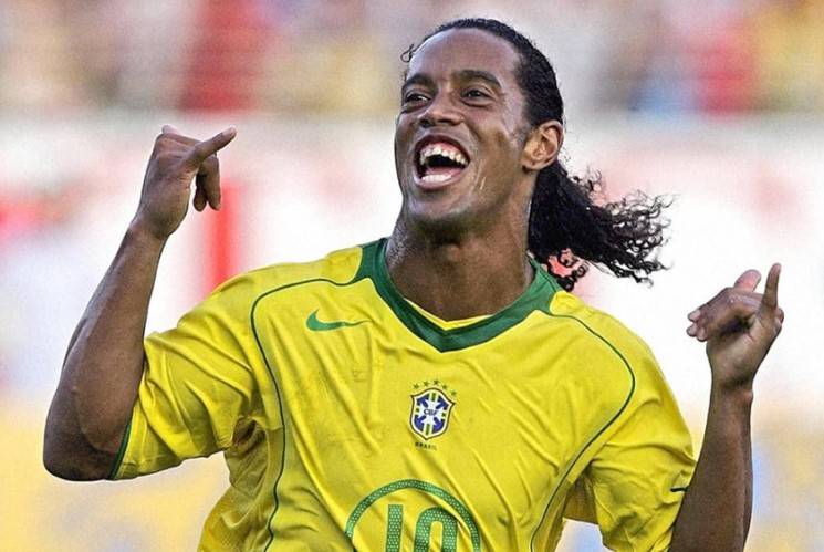 نجوم الكرة العالمية يتنافسون على كأس «أوميغا برو» في دبي