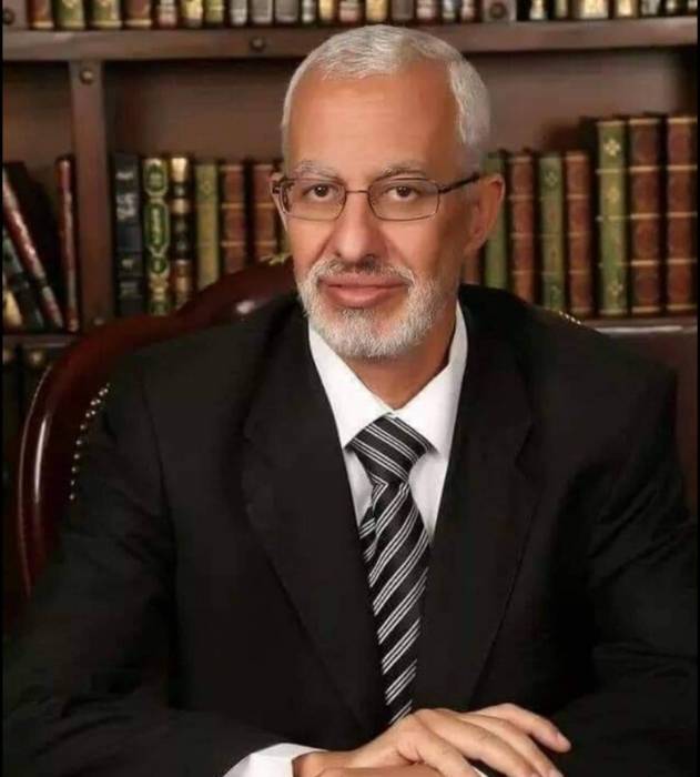 وفاة نقيب الصيدلة الأسبق الدكتور احمد عيسى بلاسمة