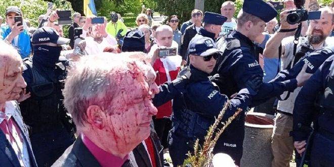 الاعتداء بضرب على السفير الروسي في بولندا