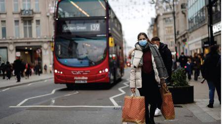 انكماش غير متوقع للاقتصاد البريطاني خلال آذار الماضي