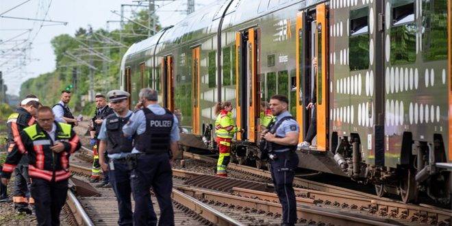 عاجل ..إصابة خمسة أشخاص في حادثة طعن غرب ألمانيا