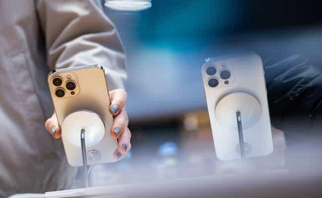 آبل تختبر أجهزة آيفون المزودة بمنفذ USBC