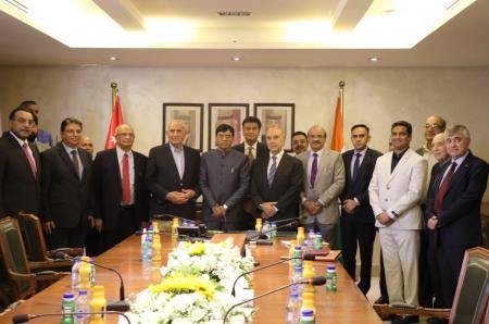 5 مذكرات تفاهم لتزويد شركات هندية بالفوسفات الاردني