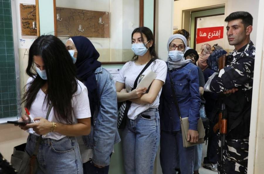 انتخابات لبنان.. صناديق مثقلة بـ«التغيير»