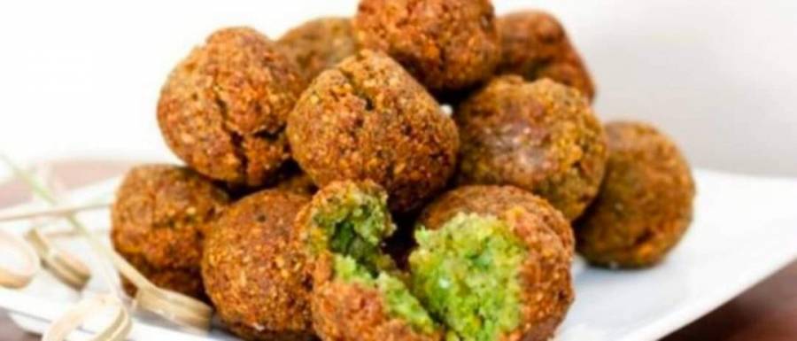 الفلافل ملاذ العراقيين الفقراء