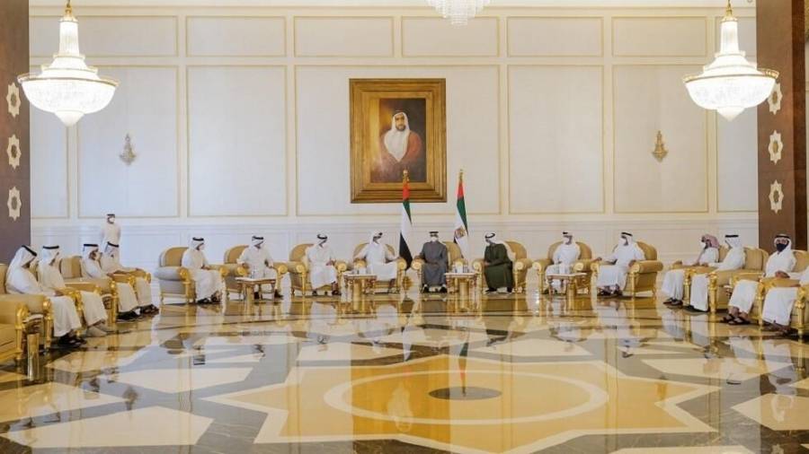 لأول مرة منذ 5 سنوات.. تميم في الإمارات