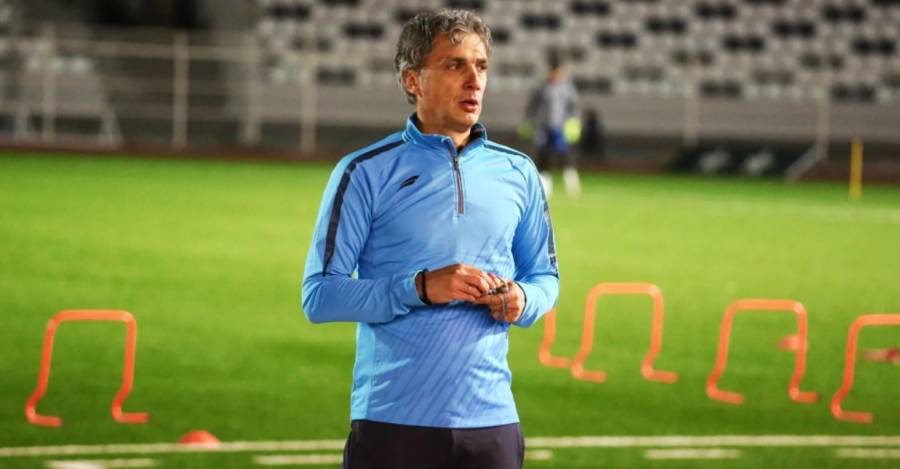 بعد التأهل للنهائي الإفريقي.. مدرب وفاق سطيف يوجه رسالة للاعبي الأهلي