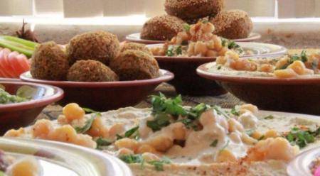 المطاعم تجدد مطالبتها برفع أسعارها 510