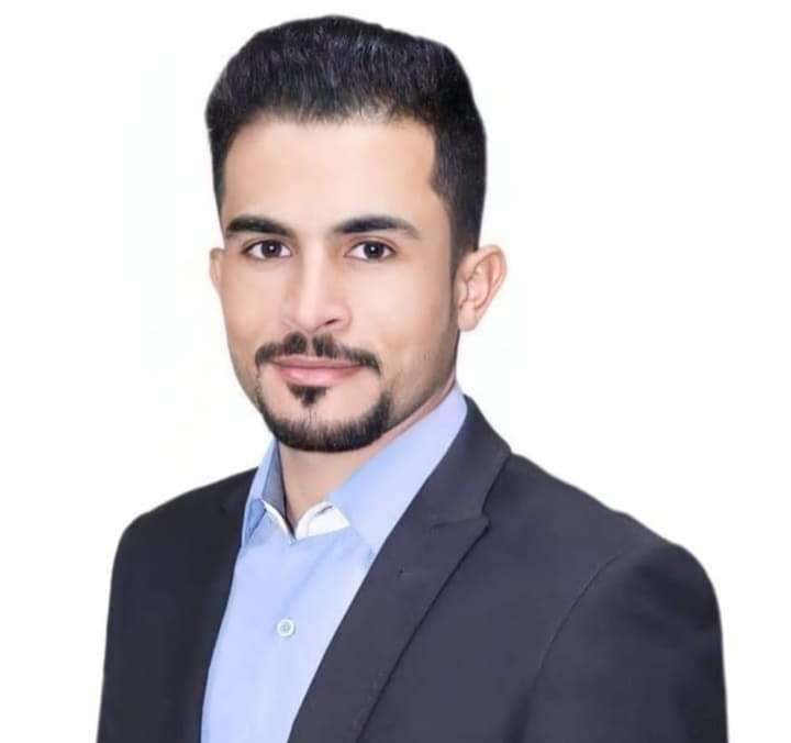 الزبن يُهنئ  فارس عوض الزبن بعقد قرانه
