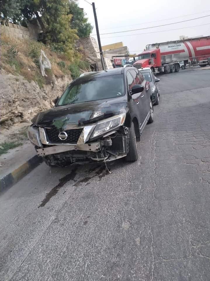 حادث سير مروع بين مركبتين في المقابلين  صور