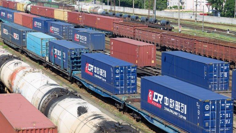 ارتفاع حجم الشحن عبر الممرات المائية في الصين