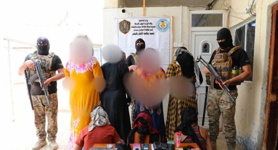 القبض على سبعة أشخاص  بينهم نساء يتاجرون بالبشر والدعارة في العراق ....صورة