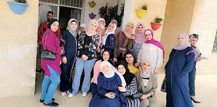 كلية العلوم التربوية في جامعة إربد الأهلية تنظم مبادرة أيادي مزهرة