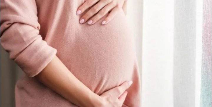 ما تفسير حلمت أني حامل وأنا عزباء لكبار المفسرين؟