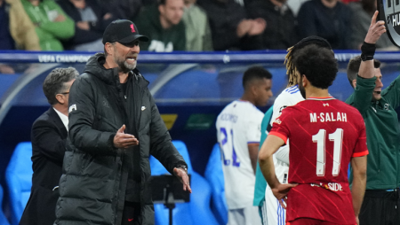 مدرب ليفربول يعلق على خسارة لقب دوري الأبطال