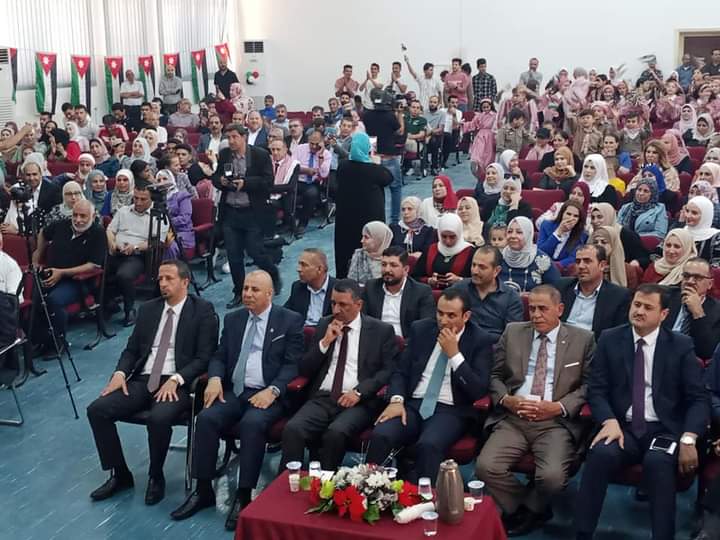 العجارمه يرعى مهرجان الاستقلال 76 في مديرية تربية محافظة عجلون _صور