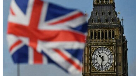 بريطانيا.. انتخاب أول امرأة مسلمة لمنصب نائب عمدة