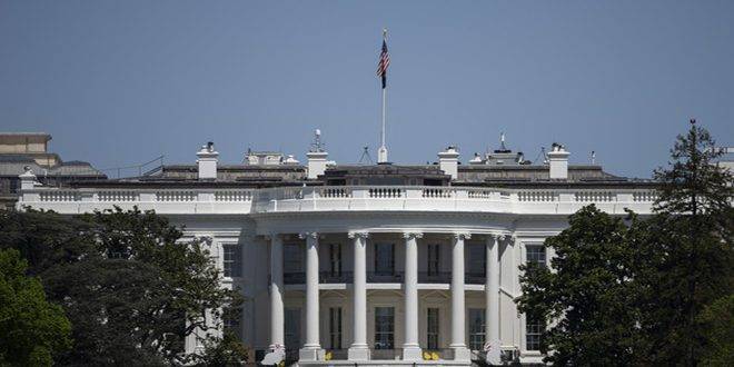 صحيفة أمريكية: موجة استقالات كبيرة لموظفي البيت الأبيض من أصحاب البشرة السمراء
