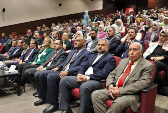 يومٌ صيدلاني في الشرق الأوسط يبحث ضرورة إتقان الطلبة مهارات تؤهلهم لسوق العمل