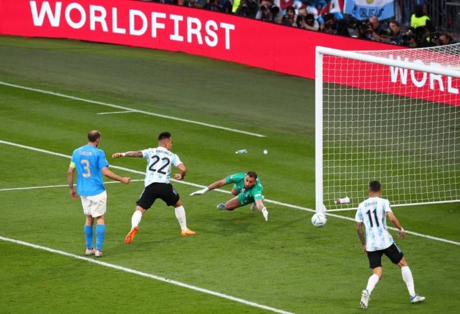 ثلاثية المنتخب الأرجنتيني تحذر منافسيه في المونديال