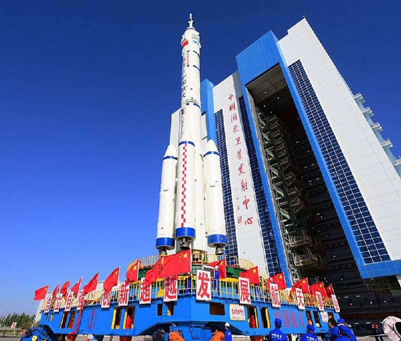 الصين تطلق مهمة مأهولة غداً لبناء محطتها الفضائية غير المكتملة