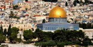 المرجعيات والهيئات الإسلامية بالقدس تحذر من خطورة اقتحامات الأقصى