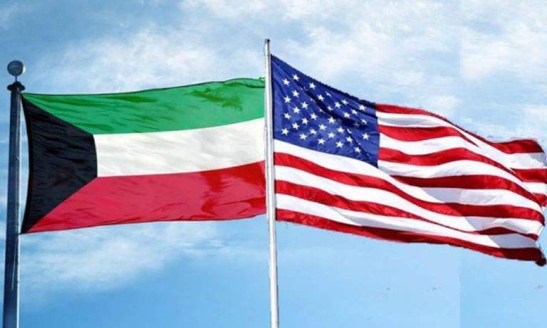 رئيس الأركان العامة للجيش الكويتي يلتقي بنائب قائد القيادة المركزية الأمريكية