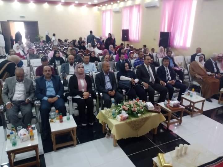 المزاودة يرعى احتفال مدرسة حي البوادي الاساسية المختلطة بعيد الاستقلال _صور