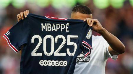 ريال مدريد يعتقد أن مبابي سيعاود الاتصال قريبا