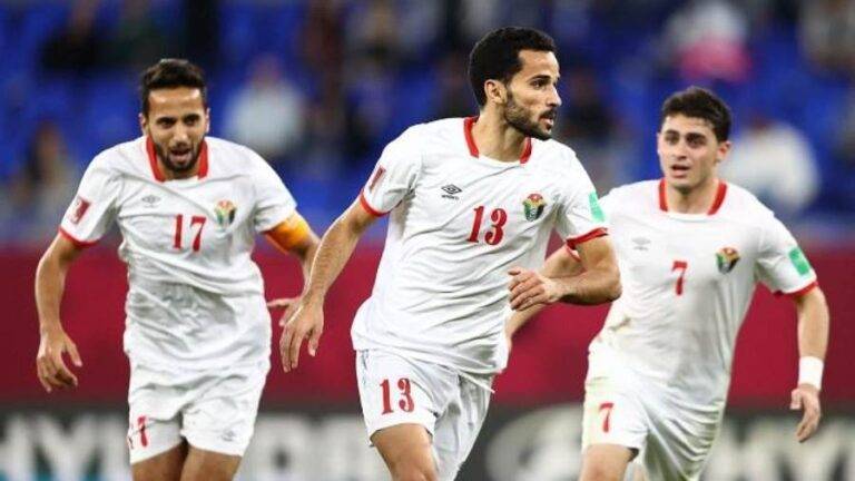 الأردن يهزم نيبال ويتصدر مجموعته في تصفيات آسيا
