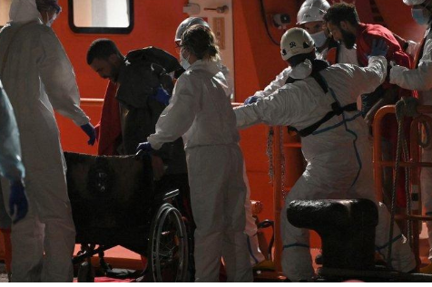 محكمة إسبانية تمنح الجنسية لطفلة ولدت على متن قارب مهاجرين