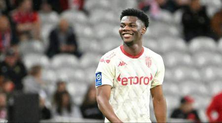 ريال مدريد يرد على ضياع مبابي بـتشواميني