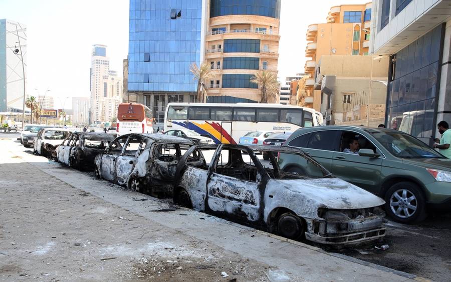 قلق عربي من أحداث العاصمة الليبية