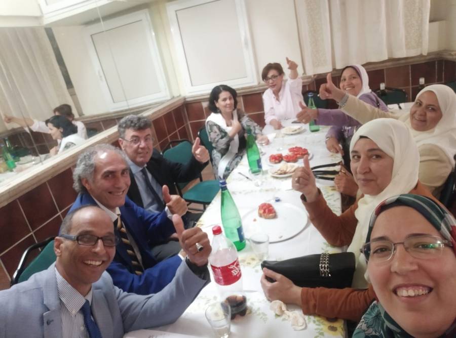 كوماي؛تستمر إجتماعات لجنة المرأة و الأسرة العربية للجالية للتعاون مع جميع السيدات العربيات في إيطاليا...صور