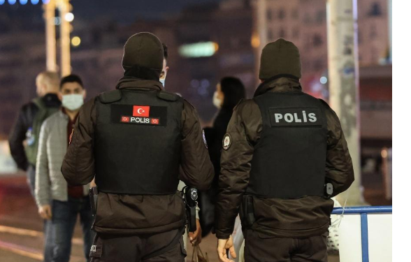 إسرائيل لمواطنيها: غادروا تركيا فورا