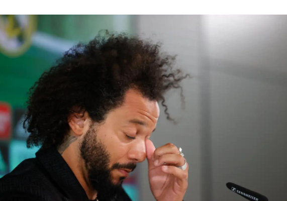 مارسيلو باكيا: صنعت التاريخ في أفضل ناد بالعالم