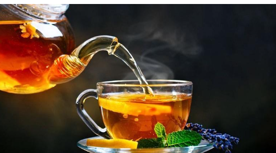 دولة تدعو مواطنيها لتقليل شرب الشاي لإنقاذ الاقتصاد