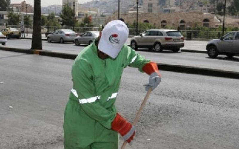 مديرة مدرسة كفر أسد الثانوية تعتذر لعمال الوطن