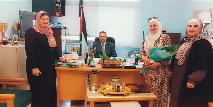 الدكتور معن الشناق يرعى حفل تكريم مسابقة ارسم لحب وطني في مدرسة سموع الأساسية المختلطة الثانية_صور