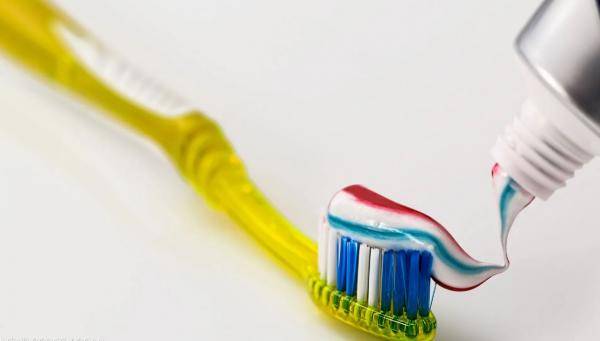 كيف تختار معجون الأسنان بطريقة صحيحة؟
