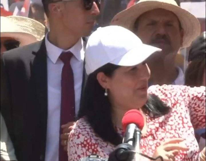 تونس: أنصار الدستوري الحر يعبرون عن رفضهم للاستفتاء