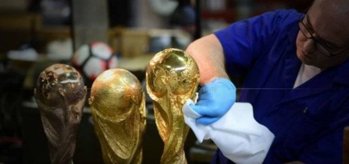 المغربي آيت سيدي عبد القادر مجسم ومزين كأس العالم