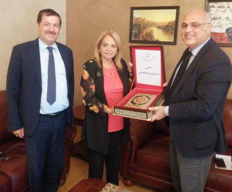 السفير الأذربيجاني سليموف يستقبل سيادة الشريفة بدور والمؤرخ العرموطي