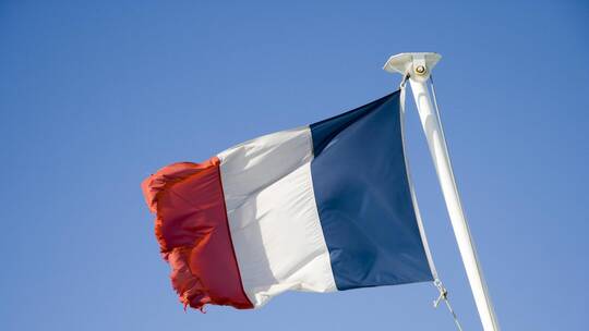 في عام واحد.. فرنسا ترفض نحو 32 ألف طلب تأشيرة شنغن تقدم بها مواطنو دولة عربية