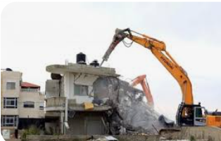 الاحتلال يعتقل 15 فلسطينيا ويهدم منازل ومنشآت تجارية وزراعية بالضفة الغربية